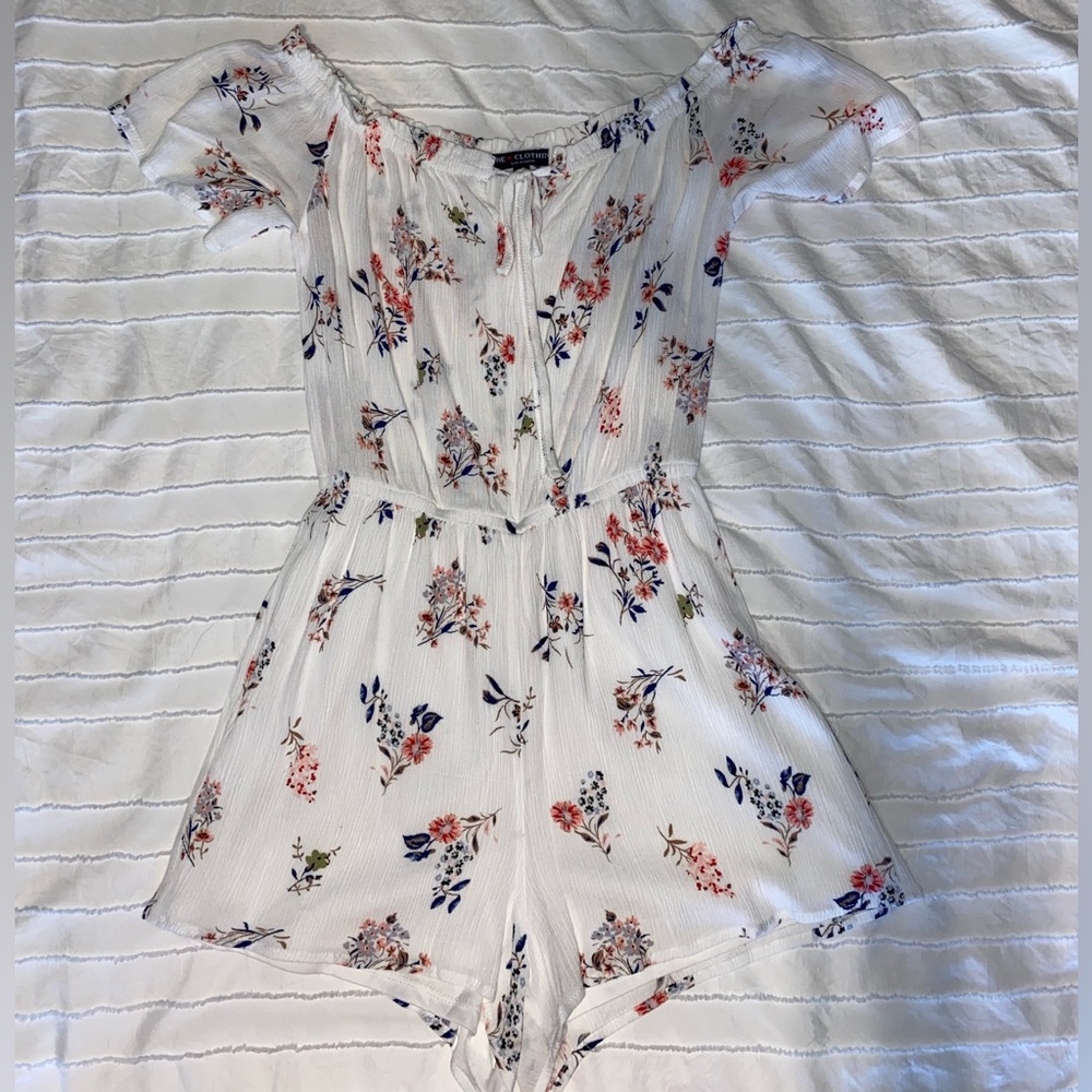 White floral romper